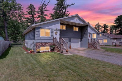 /international/us/3530-3532-lincoln-street-wisconsin-rapids-wi-110108467816/