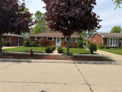 /international/us/9001-shannon-drive-sterling-heights-mi-110107907950/