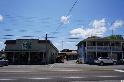 /international/us/1805-1815-1817-jh-obryan-ave-grand-rivers-ky-110100813595/