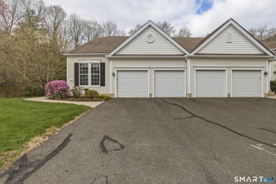 /international/us/20-meadowview-court-canton-ct-110107544078/