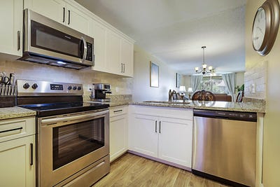 /international/us/2541-aragon-boulevard-sunrise-fl-110101113384/