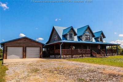 /international/us/411-foxtrot-road-looneyville-wv-110102441264/