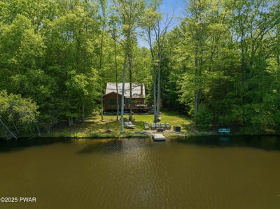 /international/us/102-lake-run-greentown-pa-110100160283/