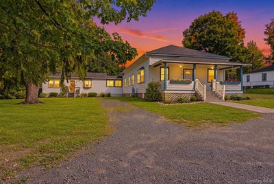 /international/us/550-lattintown-road-marlboro-ny-110120517227/