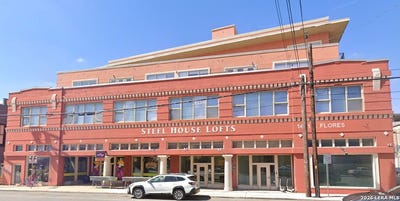 /international/us/1401-s-flores-st-san-antonio-tx-110120533310/