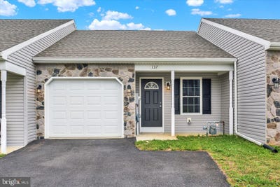 /international/us/137-sable-drive-carlisle-pa-110108659031/