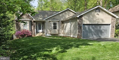 /international/us/117-wilderness-drive-locust-grove-va-110120654910/