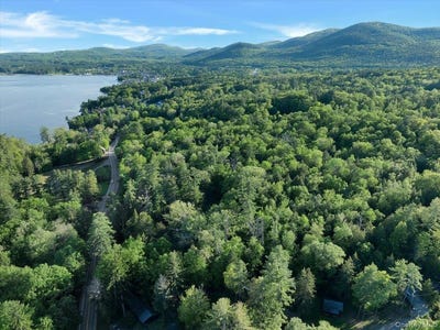 /international/us/3089-lakeshore-drive-lake-george-ny-110108336197/