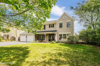 /international/us/15-tanglewood-drive-barnegat-nj-110100920299/