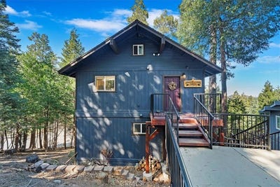 /international/us/24655-altdorf-drive-crestline-ca-110097753316/