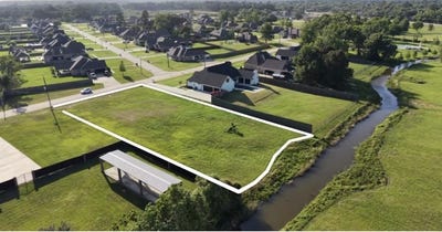 /international/us/205-potomac-drive-bridge-city-tx-110107388402/