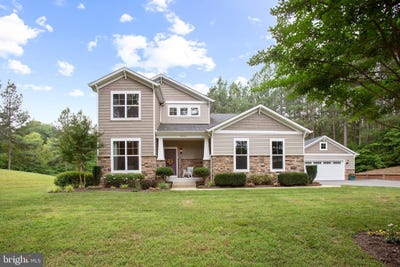 /international/us/8264-buckthorne-run-king-george-va-110100586854/?lang=zh-cn