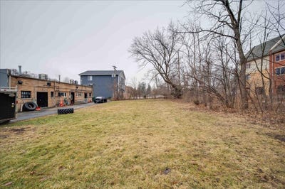 /international/us/324-s-main-street-lombard-il-110104607946/