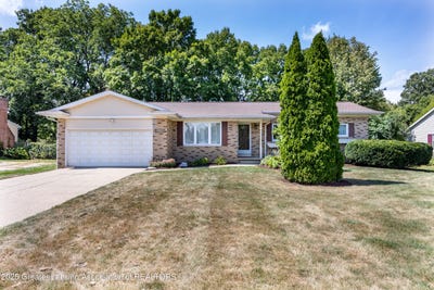 /international/us/11273-stoney-brook-drive-grand-ledge-mi-110101465900/?lang=fr
