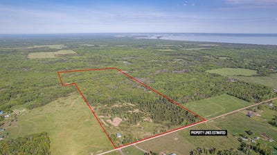 /international/us/3679-s-22nd-rd-south-range-wi-110108535580/