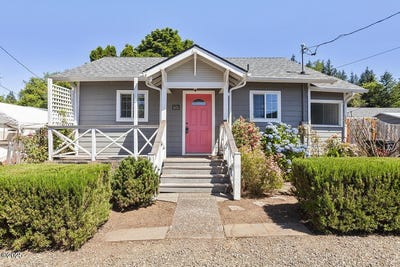 /international/us/868-nw-6th-street-toledo-or-110100806692/