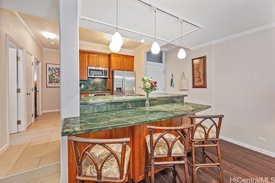 /international/us/1020-aoloa-place-kailua-hi-110108355613/