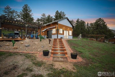 /international/us/1095-spruce-mountain-dr-drake-co-110099459945/