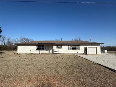 /international/us/9821-musson-road-meeker-ok-110098346129/