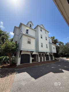 /international/us/4631-grander-court-orange-beach-al-110108587511/