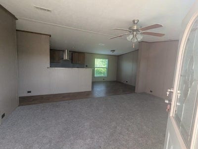 /international/us/104-grace-drive-corsicana-tx-110101049682/?lang=en