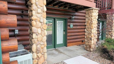 /international/us/511-e-adams-street-wisconsin-dells-wi-110107545727/