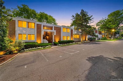 /international/us/412-tallwood-drive-hartsdale-ny-110108907082/