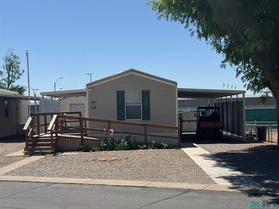 /international/us/410-e-23rd-38-st-roswell-nm-110107983827/