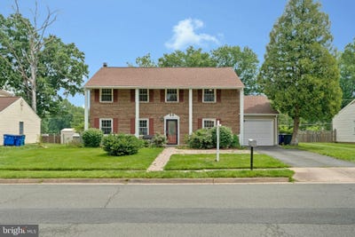 /international/us/1107-treeside-lane-herndon-va-110100347920/