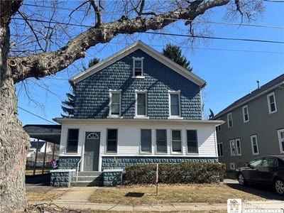 /international/us/14-moore-avenue-pomfret-ny-110097969522/