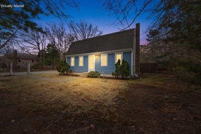 /international/us/128-quaker-meetinghouse-road-east-sandwich-ma-110108774288/