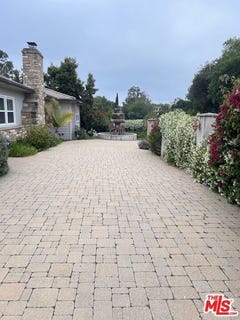 /international/us/11570-w-sunset-blvd-los-angeles-ca-110107795549/