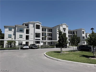 /international/us/18421-copperhead-court-n-lehigh-acres-fl-110107992727/