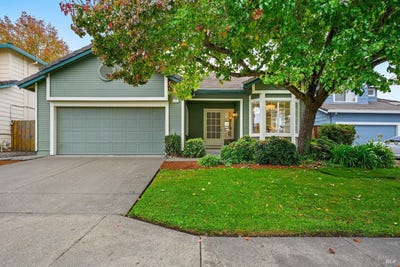 /international/us/172-flametree-circle-windsor-ca-110120757682/