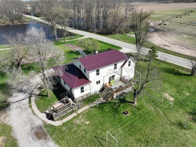 /international/us/4273-w-80th-street-fremont-mi-110104636230/