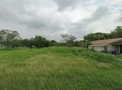 /international/us/609-w-4th-street-lot-5-bishop-tx-110096861110/