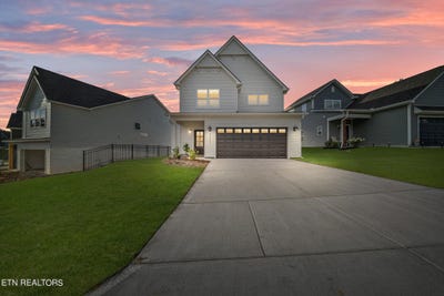 /international/us/1621-spring-berry-lane-knoxville-tn-110120052680/