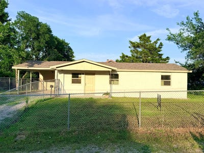 /international/us/724-n-b-st-mcalester-ok-110108426766/