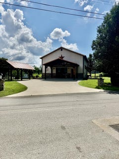 /international/us/755-colyer-road-bronston-ky-110120516496/