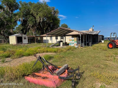 /international/us/550-cedar-creek-road-palatka-fl-110107668560/