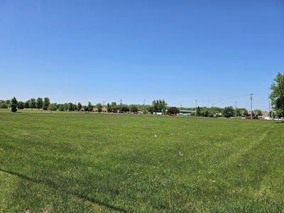 /international/us/kaper-drive-cary-il-110099581226/