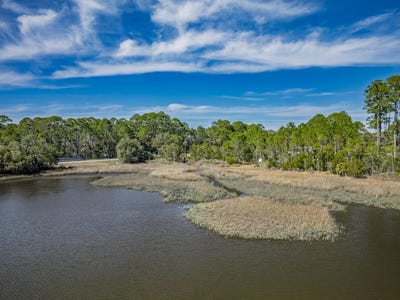/international/us/chattahoochee-street-lot-3-panacea-fl-110106011137/