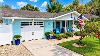 /international/us/123-e-yelkca-terrace-edgewater-fl-110110405341/