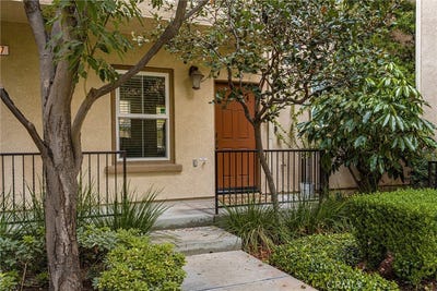/international/us/253-e-santa-fe-court-placentia-ca-110108127634/