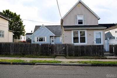 /international/us/47-christopher-street-carteret-nj-110107809422/