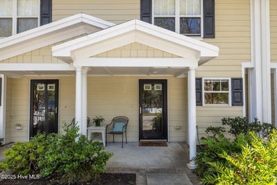 /international/us/1308-ann-street-beaufort-nc-110100092363/