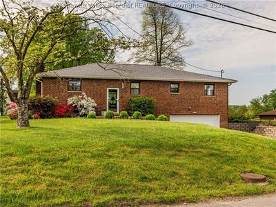 /international/us/2029-mount-vernon-road-hurricane-wv-110108490792/