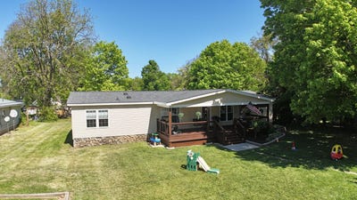 /international/us/293-holcombe-ave-new-castle-va-110107722831/