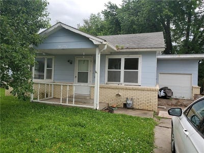 /international/us/809-w-1st-street-coffeyville-ks-110100245553/