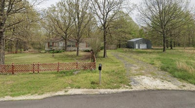 /international/us/608-black-oak-road-fordland-mo-110099687073/?lang=en
